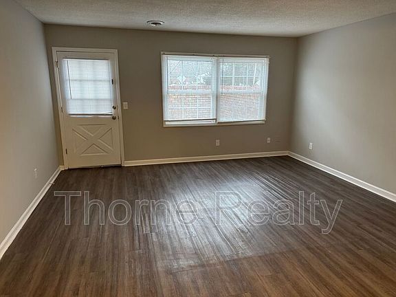 3rd image of 206 W Cross St