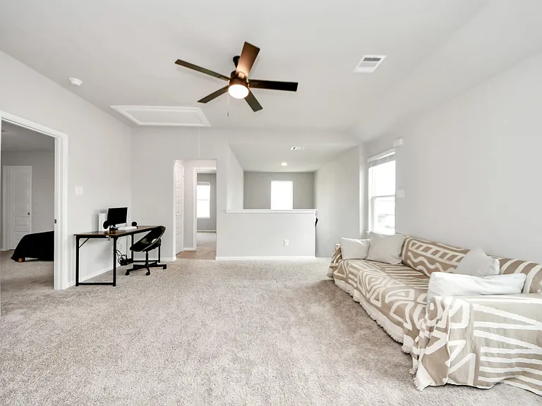 2473 Carp Dr — Photo 36