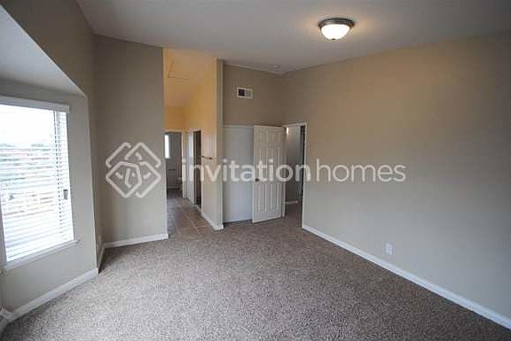 3rd image of 12612 Peachleaf St