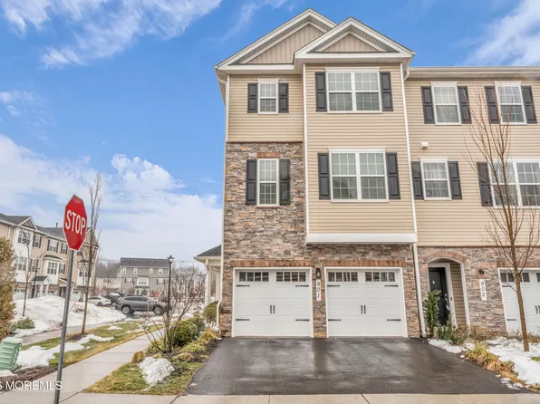 901 Arose Lane, Middletown, NJ 07748