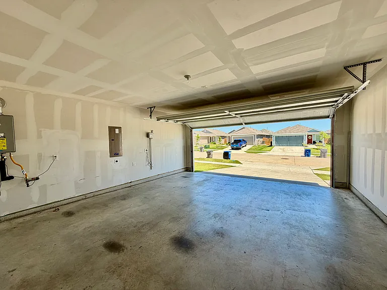 1008 Mountain Laurel Rd — Photo 16