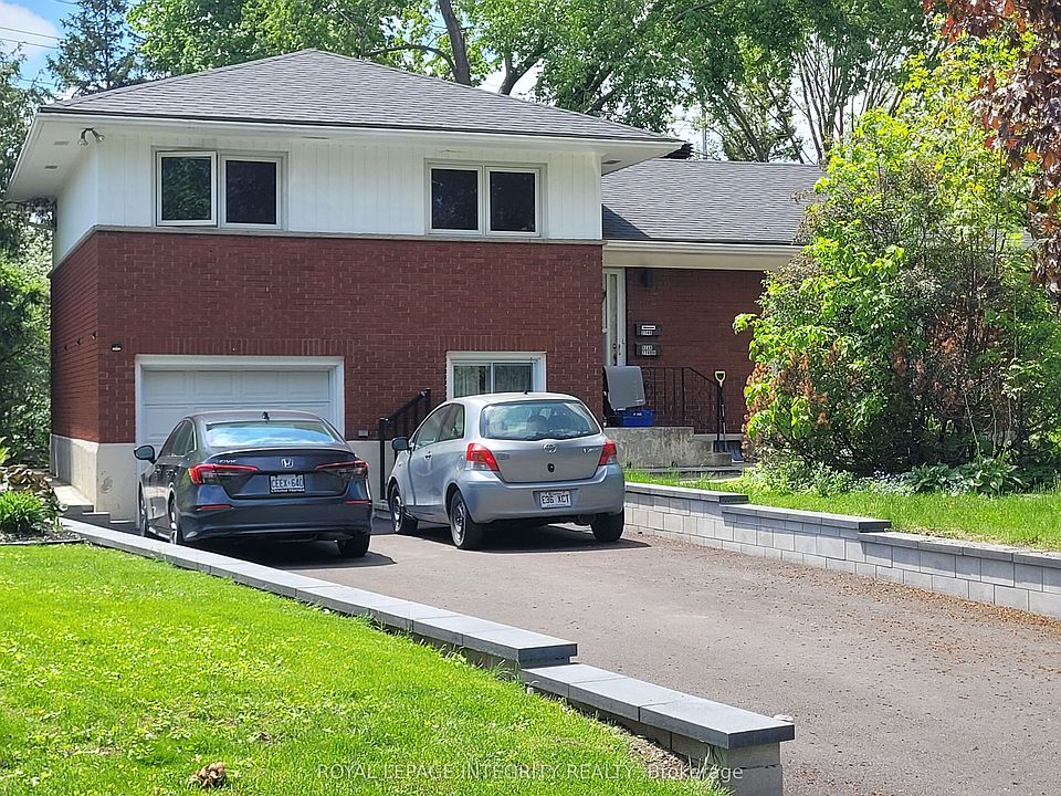 1st image of 2748 Moncton Rd