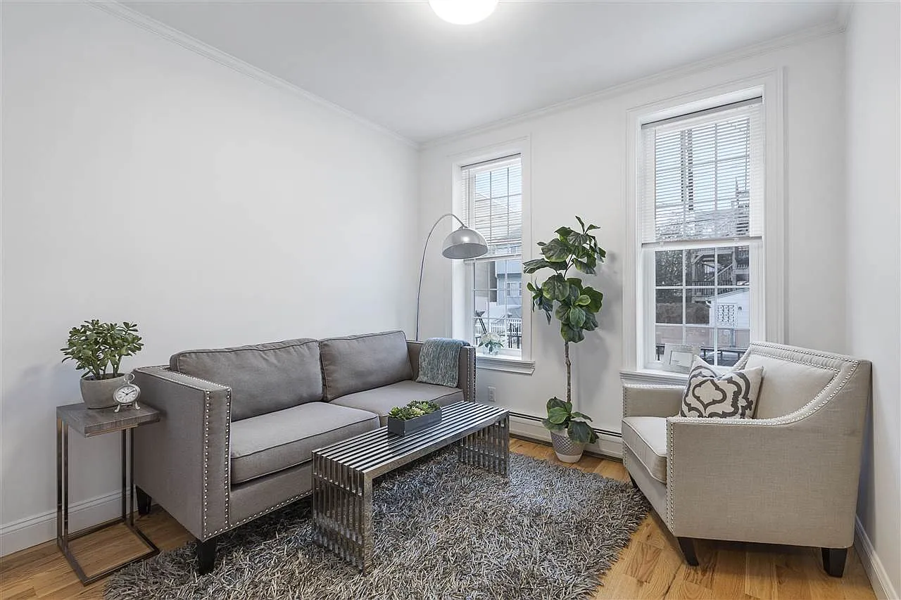 Studio, $1,675 — Photo 4
