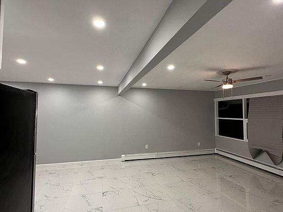 5th image of 32 Ballad Ln Floor 1
