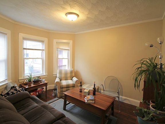 3rd image of 127 De Pasquale Ave #C