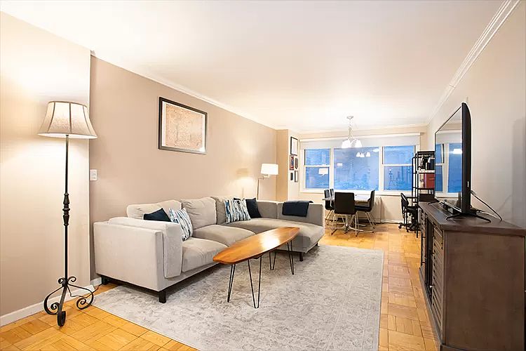 1st image of 440 E 62nd St APT 4H