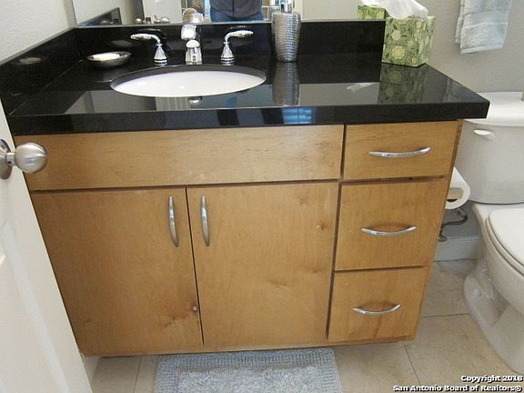 4th image of 225 E Mulberry Ave #2072