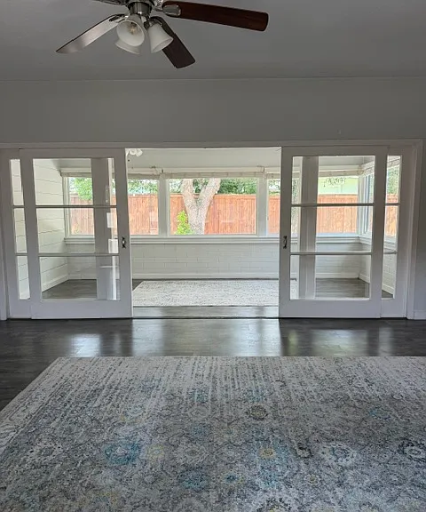2252 Howard Dr — Photo 17