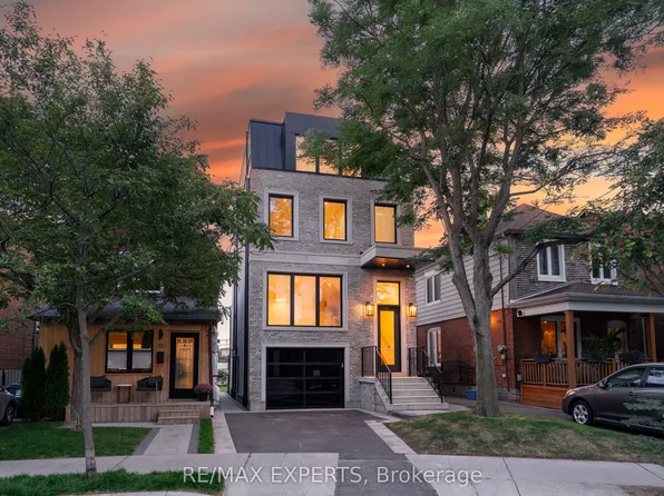 15 Holland Park Ave, Toronto, ON M6C 1M2