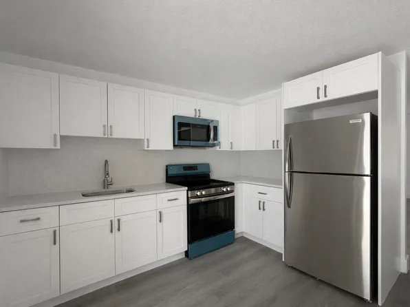 2807 Reo Ln APT 1, Palm Springs, FL 33461