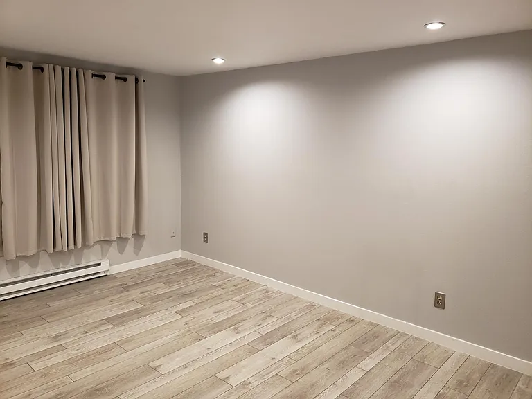 150 Melrose Ave E #205 — Photo 11