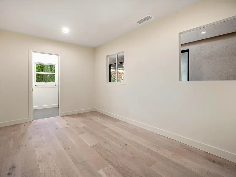 579 Hot Springs Rd — Photo 13