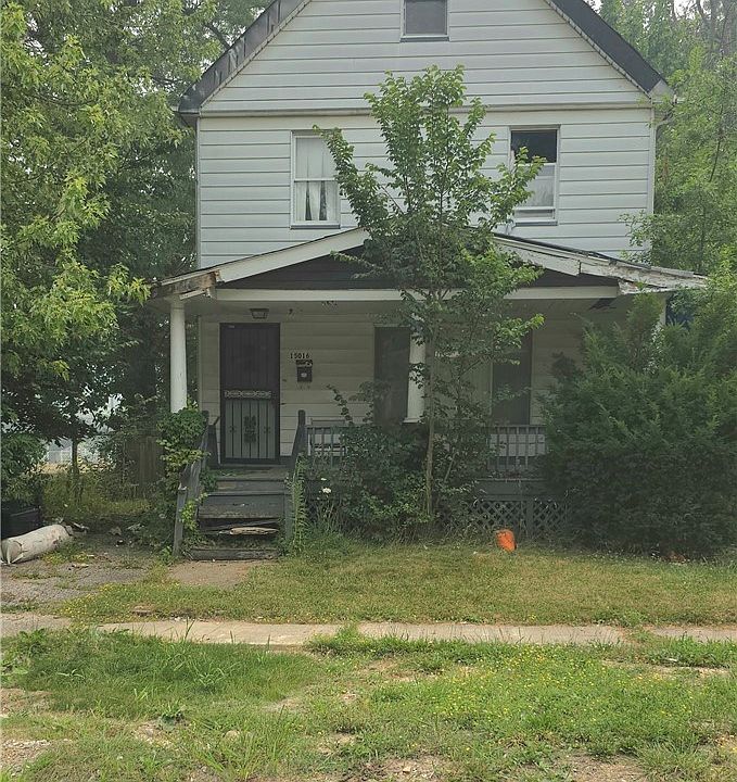 1st image of 15016 Elm Ave