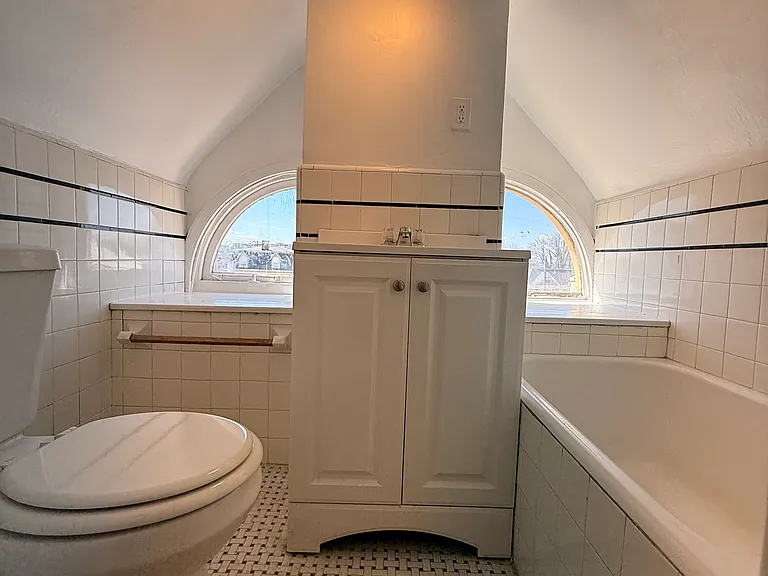 Bathroom #2