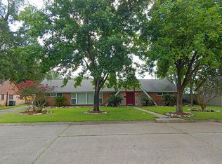 387 Connaught Way, Houston, TX 77015
