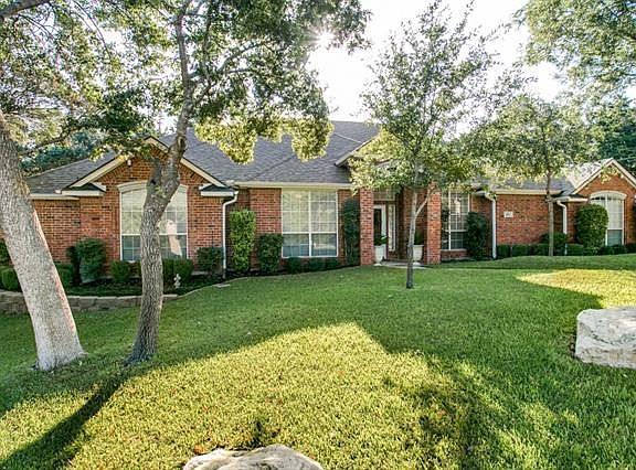 2nd image of 808 Laurel Hills Ct