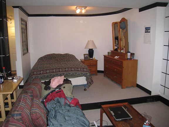 5th image of 438 N Park Dr #Basement
