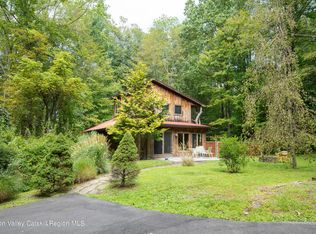 37 Williams Rd, Red Hook, NY 12571