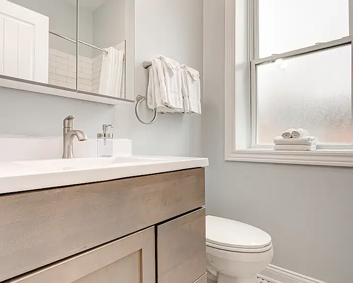 2908 W Fletcher St #1 — Photo 14