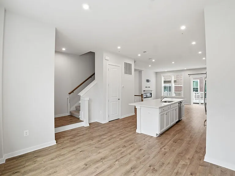 8178 Red Hook St — Photo 10