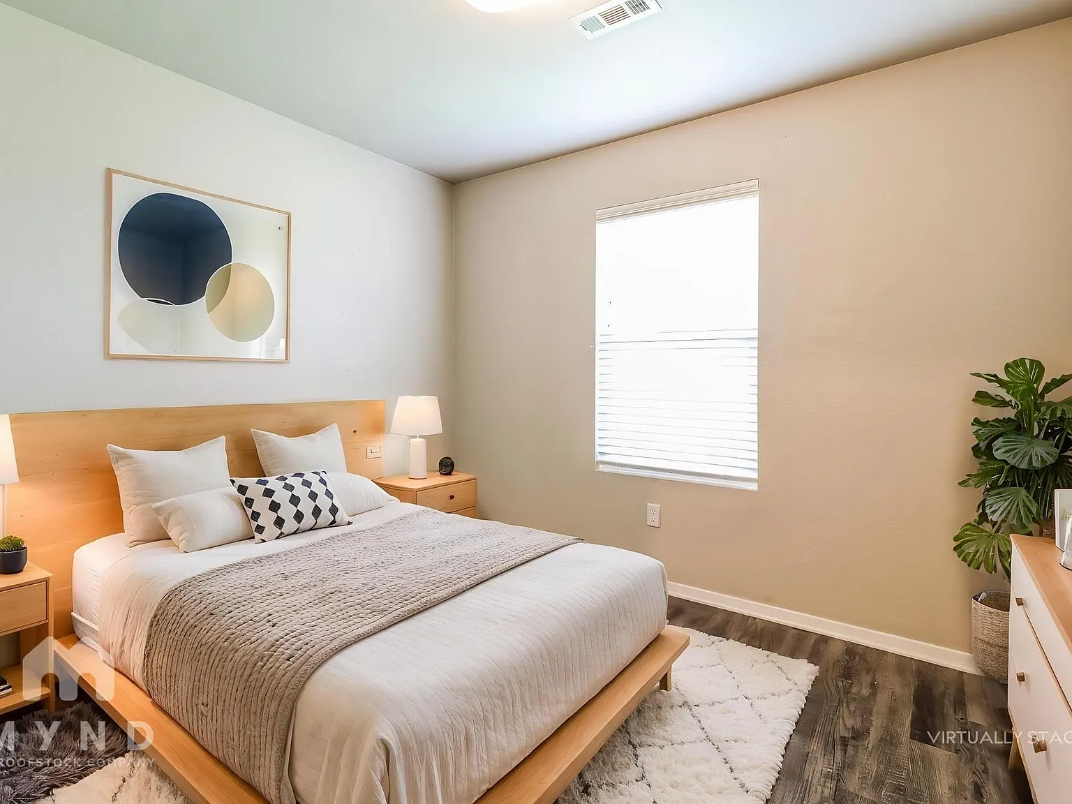 3 bed, 2.0 bath, 1340 sqft, $1,550 — Photo 4