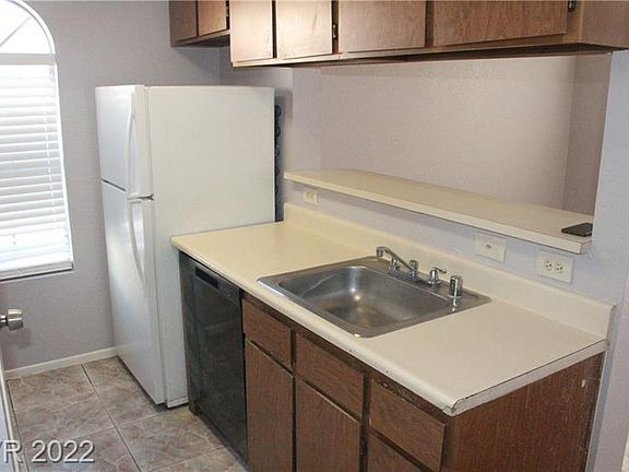5th image of 3606 Di Salvo Dr Unit 134