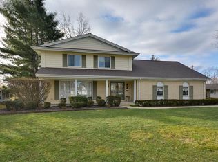 20785 Brandywine Dr, Fairview Park, OH