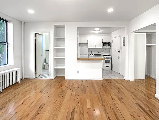 Rented by Brown Harris Stevens | media 9