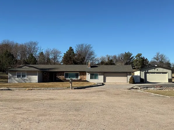 110 Highland Dr, Sterling, CO 80751