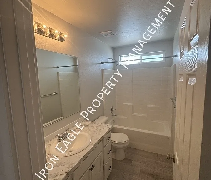 4363 W Sunny Cv — Photo 5