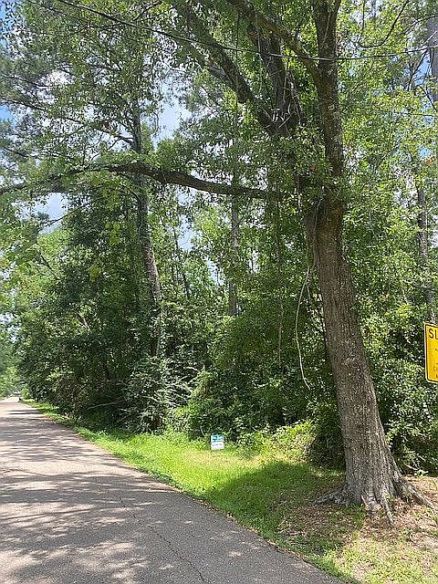 1st image of 1914 W 19th Ave