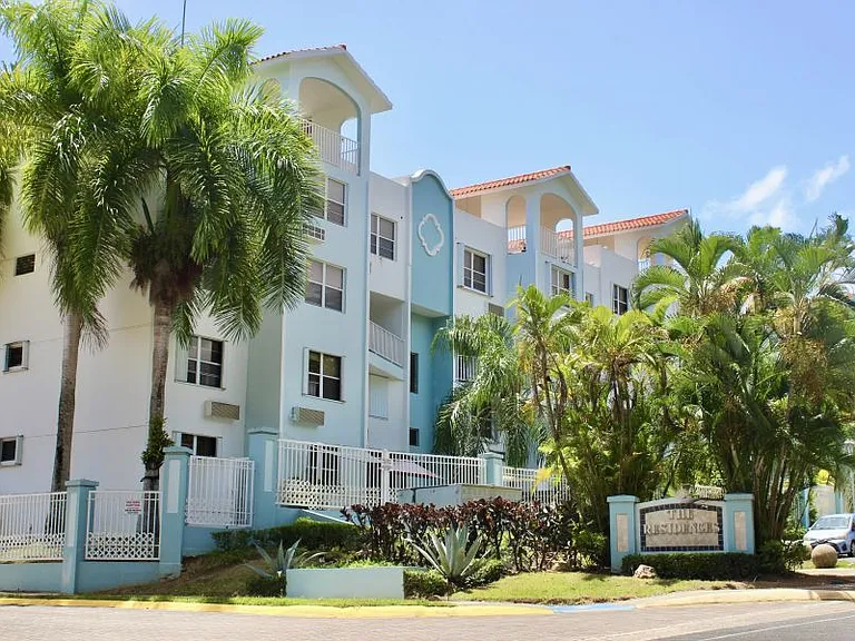 Cond The Residences 10 Apt 10 Calle Boulevard de l — Photo 13