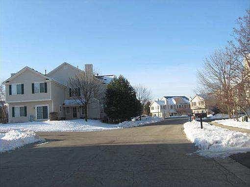 2nd image of 537 Fox Ridge Dr