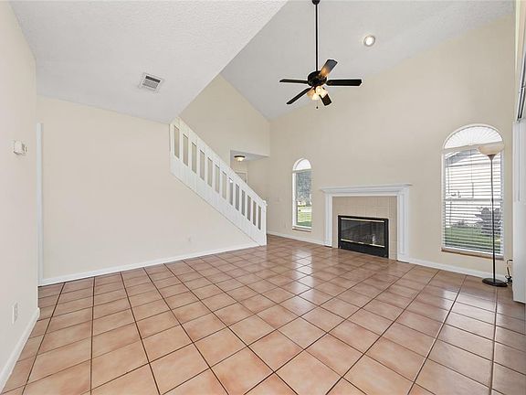4th image of 1063 Brielle Ct
