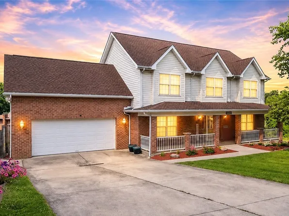 9331 Pembroke Cir, North Huntingdon, PA 15642