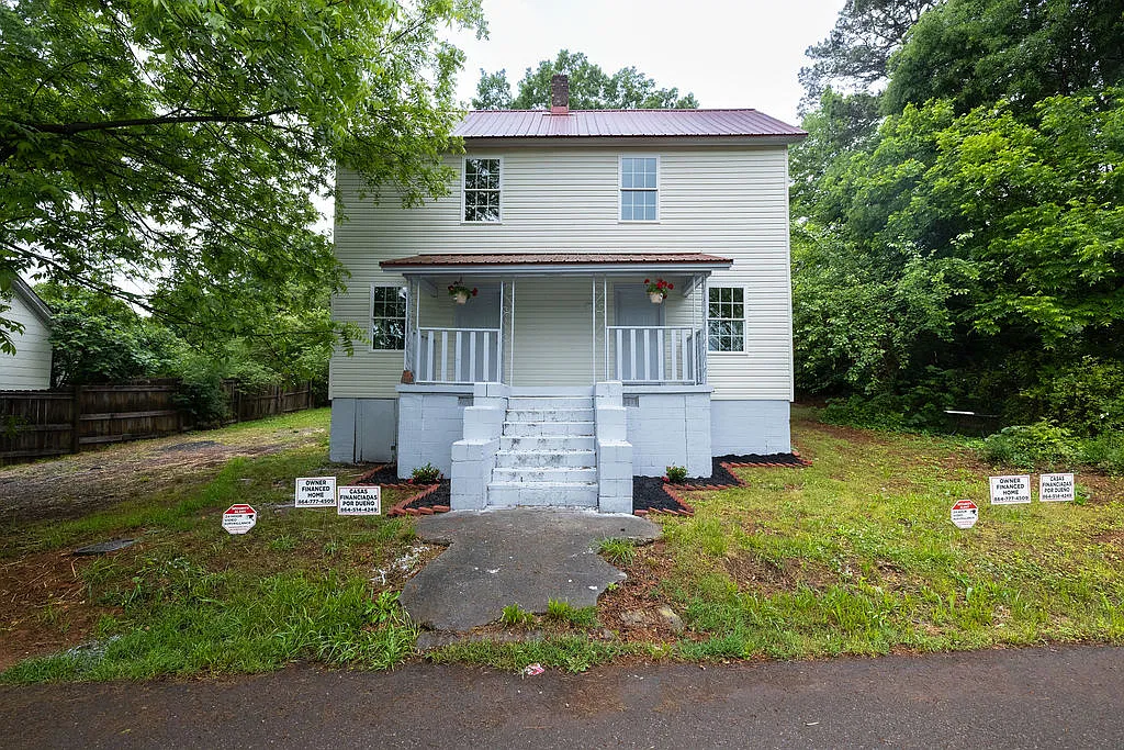 Mitchell St (1502) - 1 — Photo 1