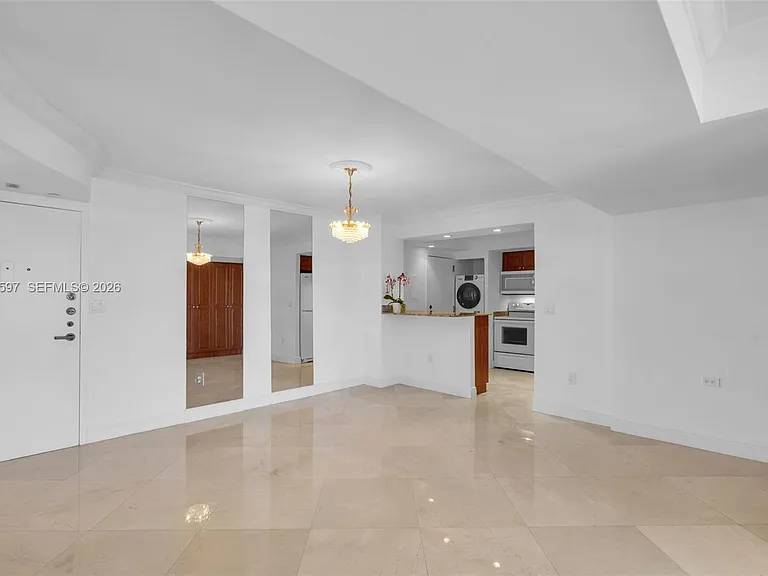 2333 Brickell Ave #1109 — Photo 12