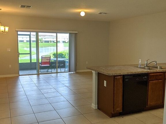 5th image of 245 Arbor Lakes Dr