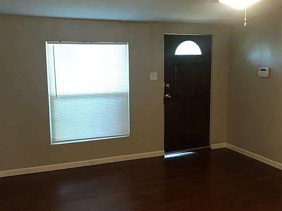 4th image of 906 La Vista Dr #906