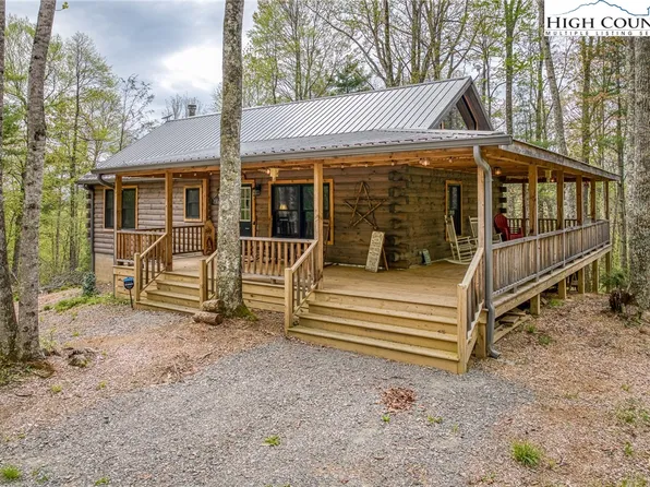 945 Old Wood Lane, Mountain City, TN 37683