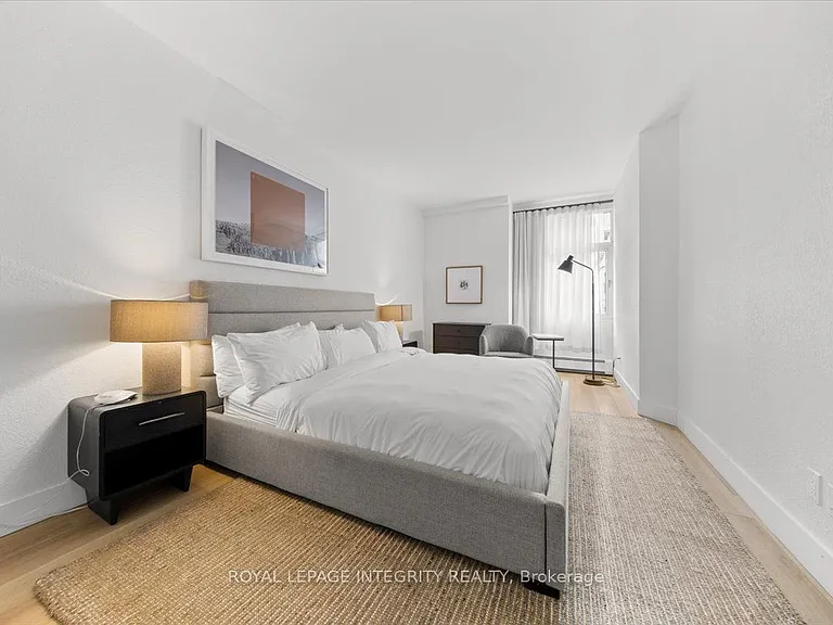 161 Laurier Ave W #1203 — Photo 5