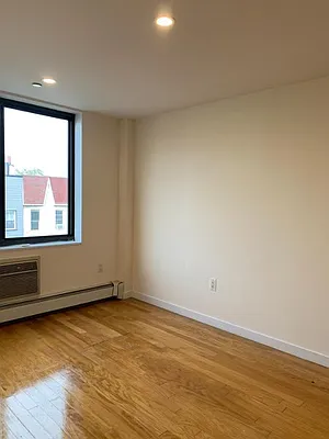 Rented by Terra Magia Inc | media 23