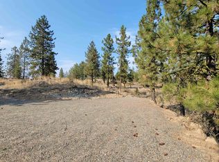 5300 Moose Tracks Way, Fruitland, WA 99129