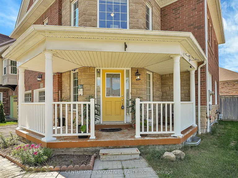 14 Middlecote Dr — Photo 2