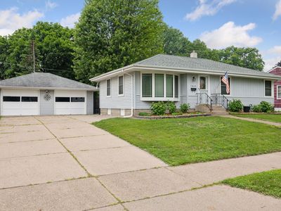 1864 Morgan Ave, Saint Paul, MN, 55116
