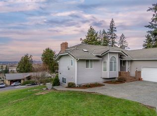 17290 Soundview Rd, Mount Vernon, WA 98274