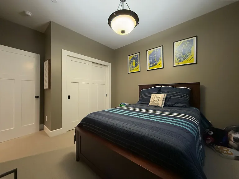 251 San Pedro Ave — Photo 34