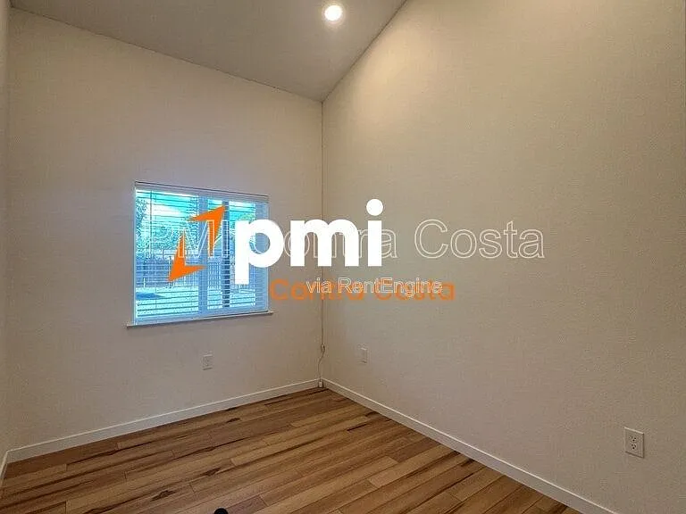 1173 Las Juntas Way #B — Photo 17