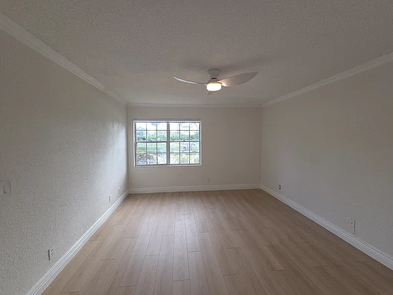 5300 Buckhead Cir — Photo 36