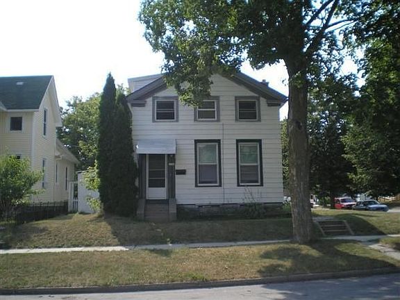 Front with side yard